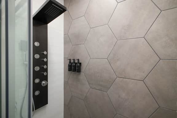 Hill Country Retreat | Views + Spa Shower + Deer
